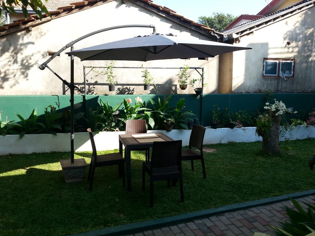 Mama Beach Villa Negombo Exterior photo